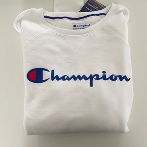 NWT Classic Champion Sweatshirt Size L Women’s
